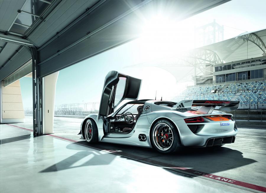  Porsche 918 RSR Concept 2011 года  (фото 48 из 59)